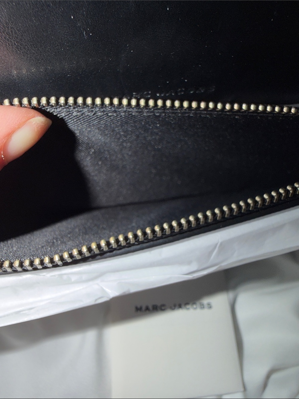 NWT Marc Jacobs Metallic Silver Wallet on Chain Crossbody Bag - Picture 5 of 12